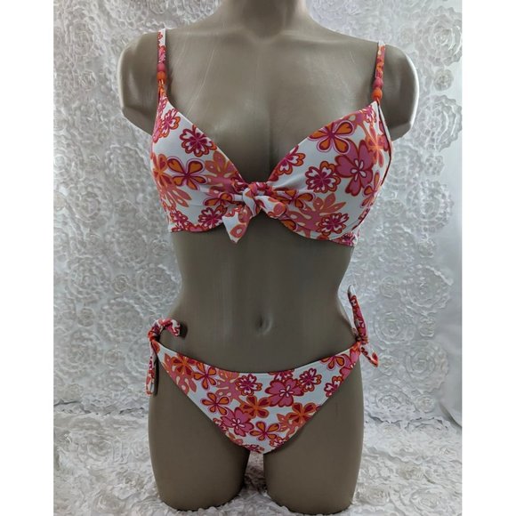 Honeytrap high end floral swimsuit made‎ in australia - Picture 1 of 5
